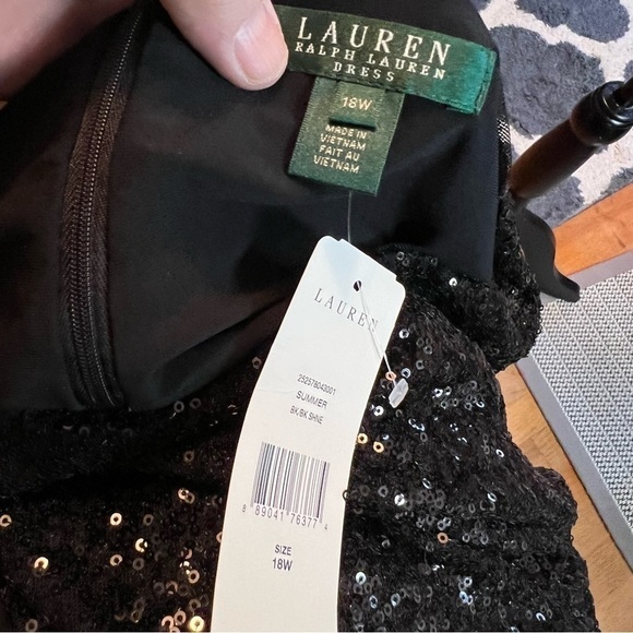 NWT Lauren Ralph Lauren Women Plus Black Sequin Formal Dress Sleeveless Size 18W - Picture 10 of 10